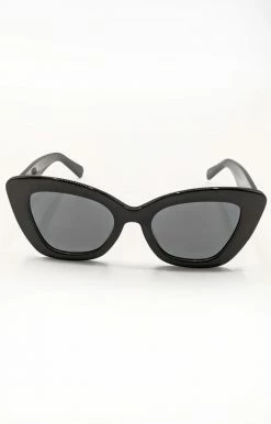 Billini/Banbe - B-1026-The Bardot - 61821 BANBE - The Bardot Sunglasses - Black/Smoke Accessories