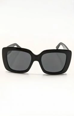 Billini/Banbe - B-1029-The Claudia - 61821 BANBE - The Claudia Sunglasses - Black/Smoke Accessories
