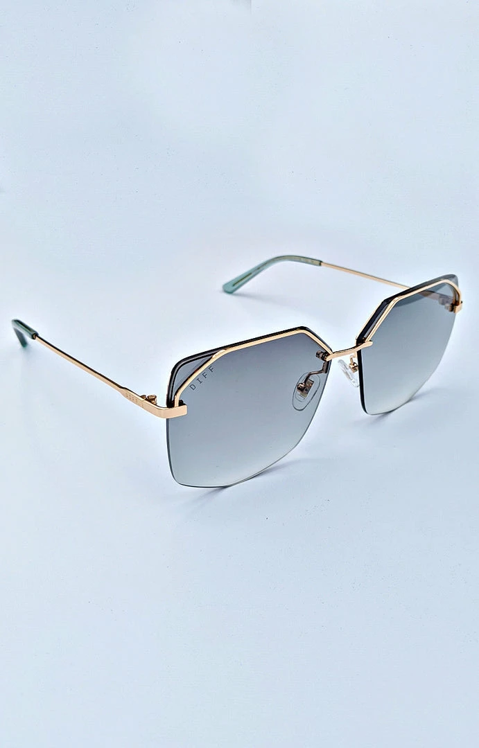 DIFF - BREE-DE01-0239-GDFGN - 61922 Accessories DIFF - Bree Gold G15 Gradient Sunglasses 3 DIFF - BREE-DE01-0239-GDFGN - 61922 Accessories DIFF - Bree Gold G15 Gradient Sunglasses