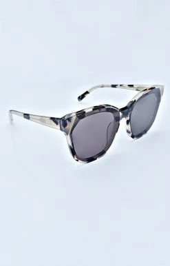 DIFF Eyewear - GIA-CT-GR121 - 61922 Accessories DIFF - Gia Cream Tortoise Gray Sunglasses