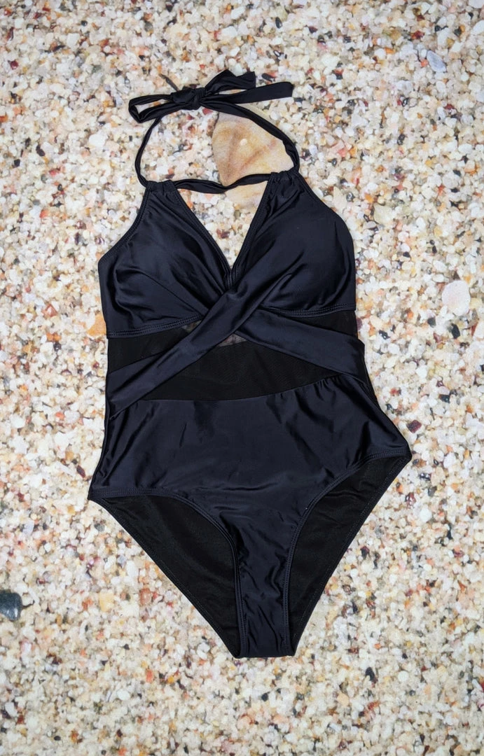 Queen - 144540 - 6122 Poolside Cutie One Piece Swimsuit - Black SWIMWEAR 3 Queen - 144540 - 6122 Poolside Cutie One Piece Swimsuit - Black SWIMWEAR