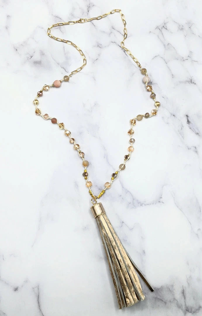 YFW - 72693-32 - 62122 Who You Know Necklace - Rose Gold Accessories 1 YFW - 72693-32 - 62122 Who You Know Necklace - Rose Gold Accessories