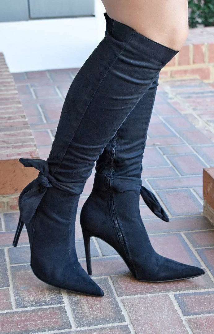 InTouch - WINE-7 - 122921 SHOES Run After Me Boots - Black 1 InTouch - WINE-7 - 122921 SHOES Run After Me Boots - Black