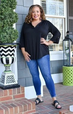 Heimish - BL-ST1002S - 2522 Around The Clock Top - Black 6 Heimish - BL-ST1002S - 2522 Around The Clock Top - Black