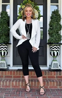 Heimish - SJ1206-10 - 62422 TOPS Everything You Need Blazer - Ivory