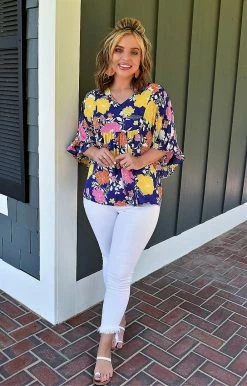 Andree - 18306-PP - 41221 TOPS Stay Connected Oversized Floral Top - Navy