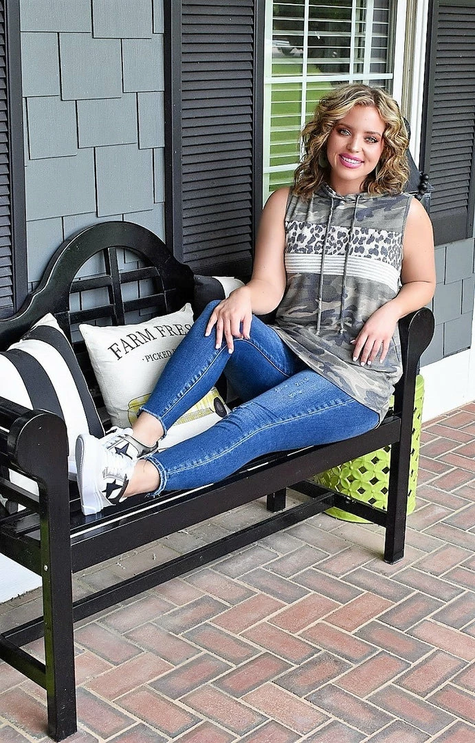 Heimish - BL-ST2016-15 - 52722 TOPS Caught Between You Camo Top - Green 2 Heimish - BL-ST2016-15 - 52722 TOPS Caught Between You Camo Top - Green