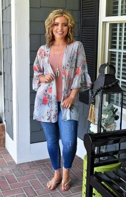 Heimish - EJ6101-10 - 63022 TOPS Where The Heart Is Floral Kimono - Slate 7 Heimish - EJ6101-10 - 63022 TOPS Where The Heart Is Floral Kimono - Slate