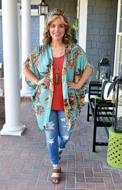 Umgee - A4247 - 3122 Delicate Dreams Floral Kimono - Mint