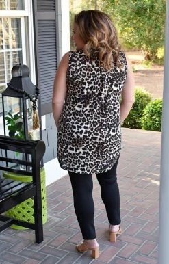 Heimish - BL-ST1514-10 - 22022 Good Moves Leopard Top