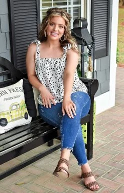 Staccato - 18506-PP - 31022 TOPS So Incredible Print Top - Ivory