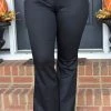 Umgee - N6715 - 9121 BOTTOMS Better Than Expected Flare Pants - Black