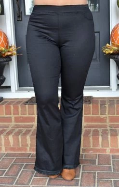 Umgee - N6715 - 9121 BOTTOMS Better Than Expected Flare Pants - Black