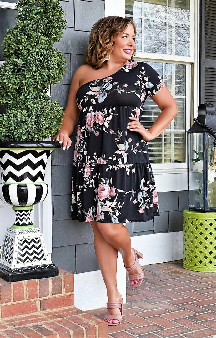 Heimish - BL-SD1313S - 32722 On Arrival Floral Dress - Black DRESSES 2 Heimish - BL-SD1313S - 32722 On Arrival Floral Dress - Black DRESSES