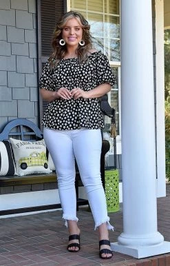 Staccato - 18552A-PP - 3622 Planning Ahead Floral Top - Black TOPS 7 Staccato - 18552A-PP - 3622 Planning Ahead Floral Top - Black TOPS