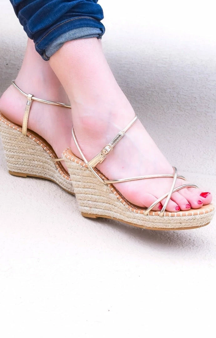 JP Original - ANNOUNCE-03 - 73120 Sweet Victory Wedges - Gold 2 JP Original - ANNOUNCE-03 - 73120 Sweet Victory Wedges - Gold