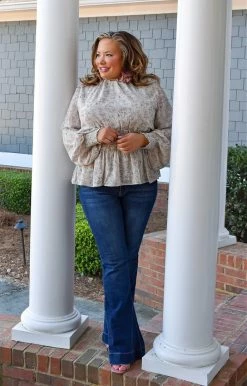 TCEC - CT7449 - 2222 TOPS Give Me A Sign Floral Top - Light Sage