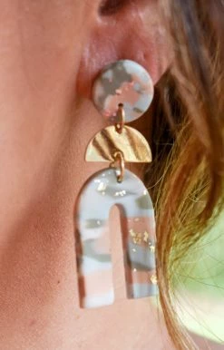 Golden Stella - EP32365-002 - 91321 Just Hanging Out Earrings - Mint/Peach