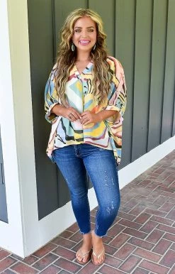 Entro - T18344 - 61722 TOPS Imagine The Possibilities Oversized Print Top - Multi