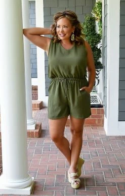 Vision - JP109 - 61622 She's Got The Look Romper - Olive