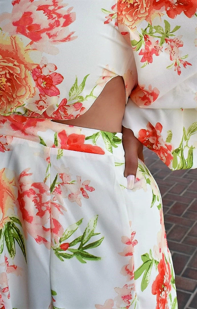 Flying Tomato - ID18663 - 62422 DRESSES Visions Of Grandeur Floral Dress - Ivory 2 Flying Tomato - ID18663 - 62422 DRESSES Visions Of Grandeur Floral Dress - Ivory