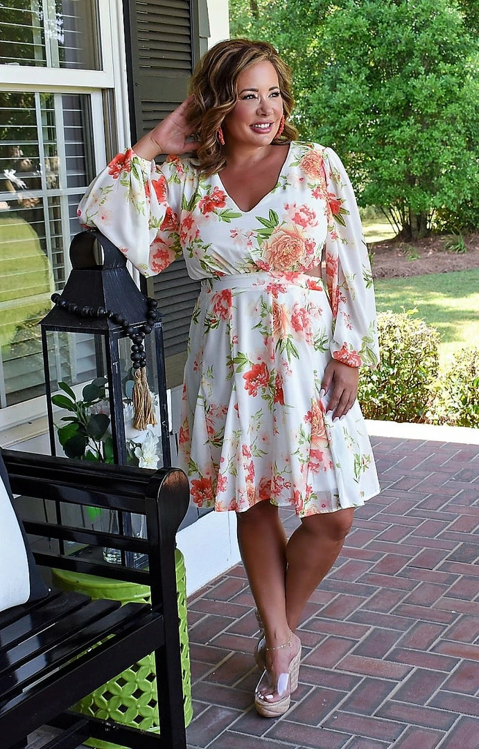 Flying Tomato - ID18663 - 62422 DRESSES Visions Of Grandeur Floral Dress - Ivory 3 Flying Tomato - ID18663 - 62422 DRESSES Visions Of Grandeur Floral Dress - Ivory