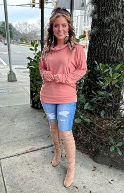 143 Story - TM7078A-PP - 13122 Keep It Simple Top - Salmon