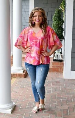 Andree - 18950-3 - 31622 TOPS Attract A Crowd Print Top - Hot Pink 7 Andree - 18950-3 - 31622 TOPS Attract A Crowd Print Top - Hot Pink