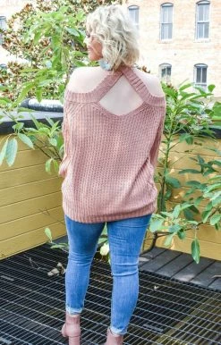 Main Strip - LL20087X - 101020 Come This Way Cold Shoulder Sweater - Mauve 6 Main Strip - LL20087X - 101020 Come This Way Cold Shoulder Sweater - Mauve