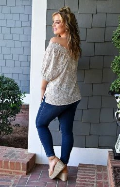 ODDI - IT14703 - 4822 Quick Decisions Floral Top - Peach TOPS 6 ODDI - IT14703 - 4822 Quick Decisions Floral Top - Peach TOPS