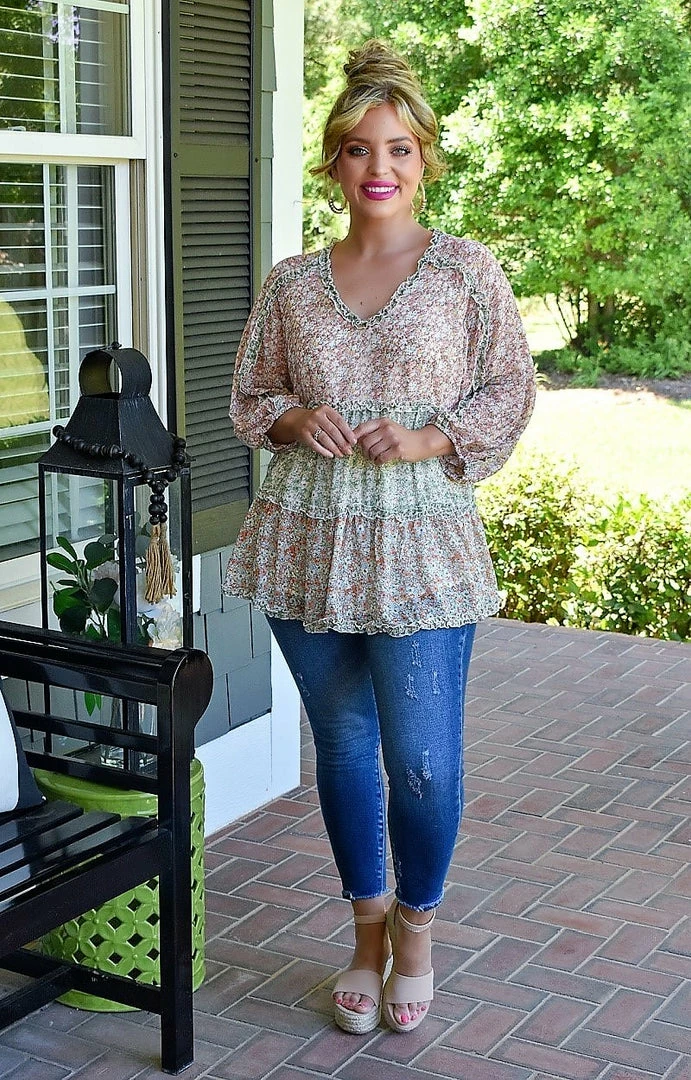 Davi & Dani - DT14232PER - 51522 TOPS Right Above It Floral Colorblock Top 1 Davi & Dani - DT14232PER - 51522 TOPS Right Above It Floral Colorblock Top