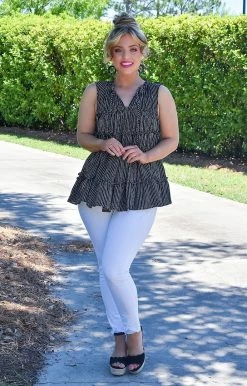 Heimish - WT1091F - 51422 TOPS Such A Standout Print Top - Black