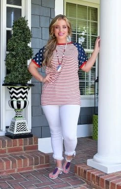 YFW - 10305 - 52622 TOPS Proud To Be An American Print Top