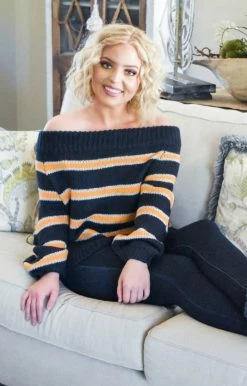 Davi & Dani - PWT91400PER - 10820 Don't Settle Off Shoulder Sweater - Navy