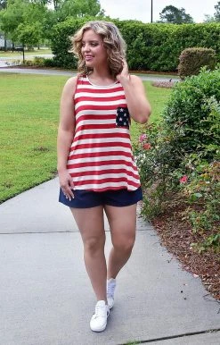 Heimish - BL-ST6001-10 - 52922 TOPS Land Of Liberty Print Top