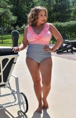 Queen - 171135 - 6322 Poolside Escape One Piece Swimsuit - Coral 7 Queen - 171135 - 6322 Poolside Escape One Piece Swimsuit - Coral