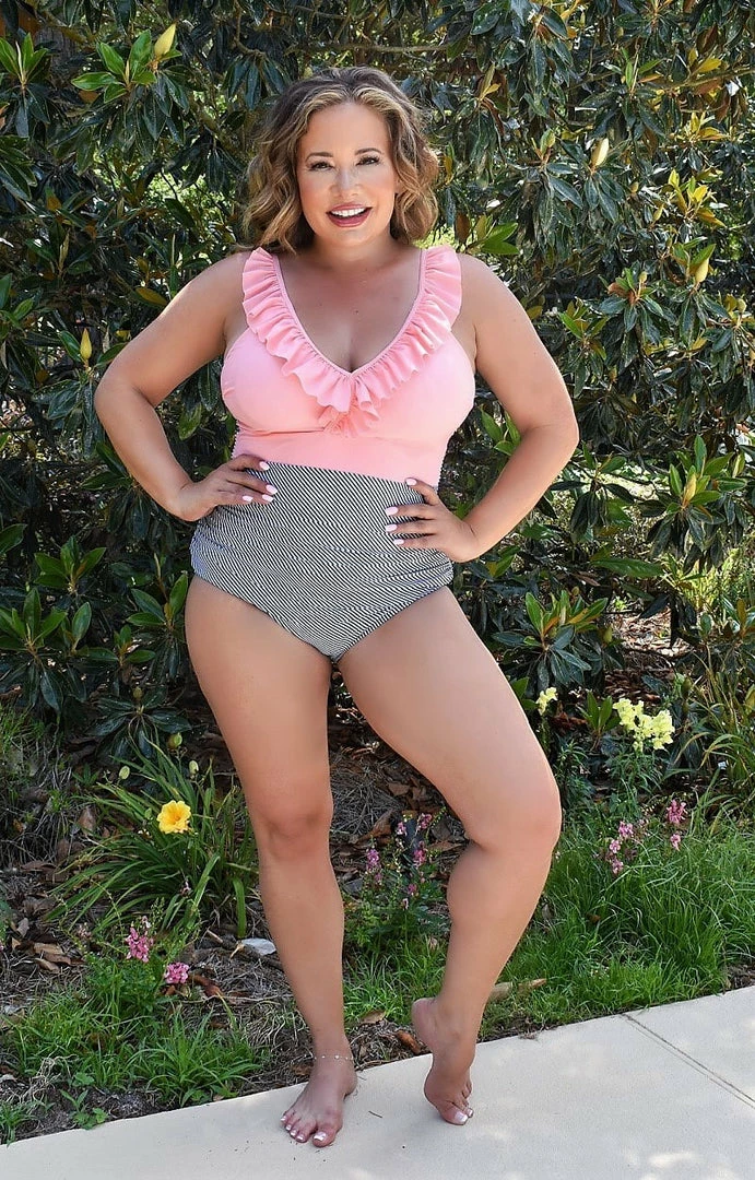 Queen - 171135 - 6322 Poolside Escape One Piece Swimsuit - Coral 1 Queen - 171135 - 6322 Poolside Escape One Piece Swimsuit - Coral