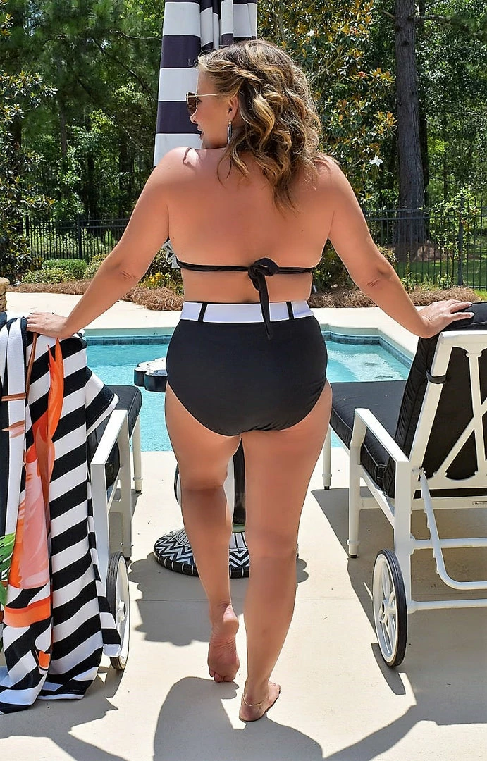 Unique Vintage - CZ002T - 22120 SWIMWEAR Beach Babe Bikini Top - Black 2 Unique Vintage - CZ002T - 22120 SWIMWEAR Beach Babe Bikini Top - Black