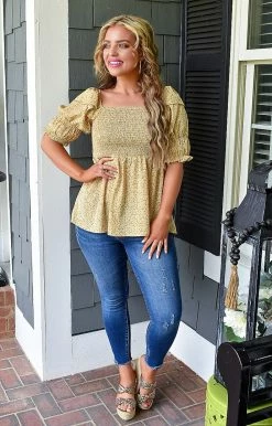 HeySon - ET1256PD - 61622 TOPS Sunshine On My Mind Floral Top - Honey