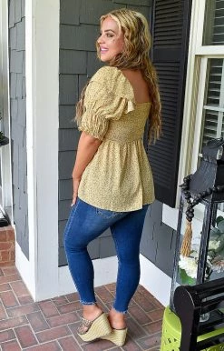 HeySon - ET1256PD - 61622 TOPS Sunshine On My Mind Floral Top - Honey 6 HeySon - ET1256PD - 61622 TOPS Sunshine On My Mind Floral Top - Honey