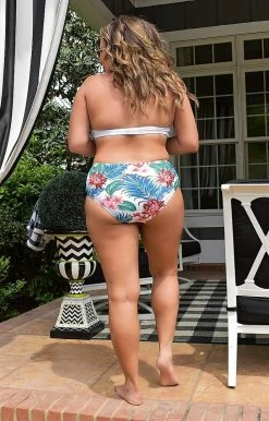 Queen - 33022 Hawaiian Dreams Two Piece Swimsuit - White SWIMWEAR