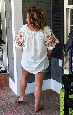 JNNA - JT14255PER - 51822 Over The Horizon Embroidered Top - White TOPS 6 JNNA - JT14255PER - 51822 Over The Horizon Embroidered Top - White TOPS