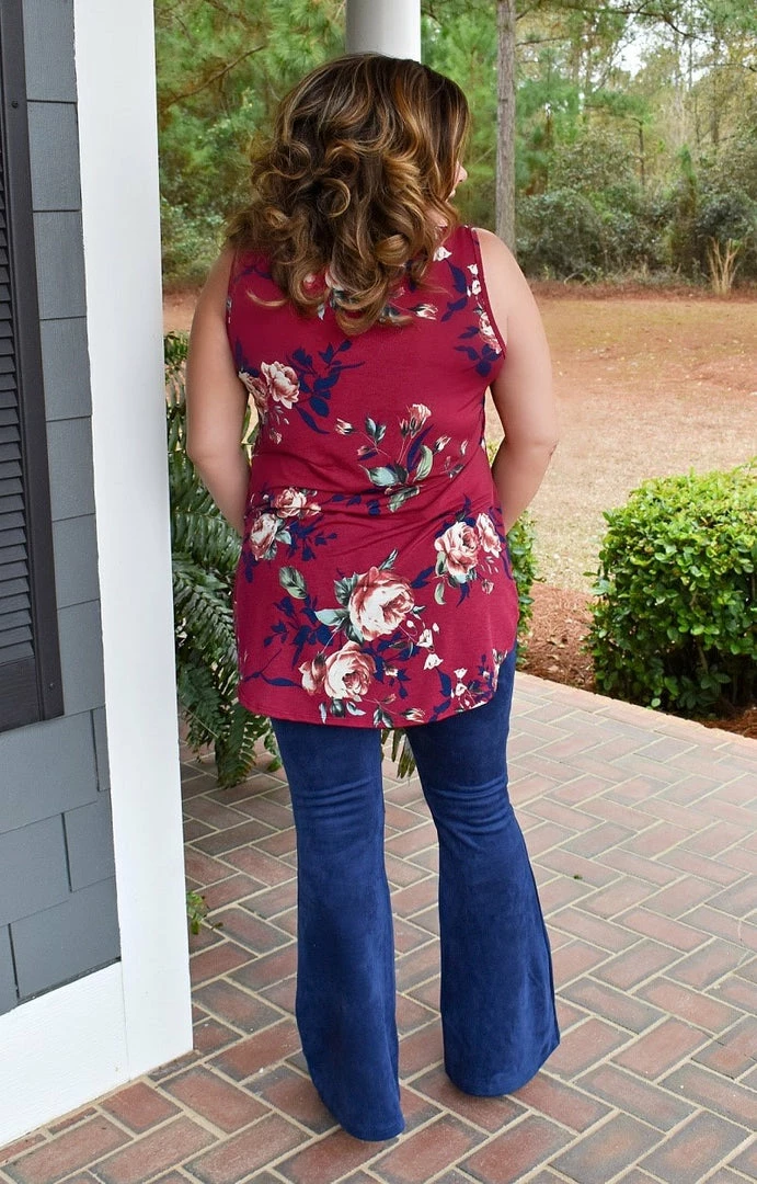 Heimish - BL-ST1748-10 - 2822 Waste No Time Floral Top - Wine TOPS 3 Heimish - BL-ST1748-10 - 2822 Waste No Time Floral Top - Wine TOPS