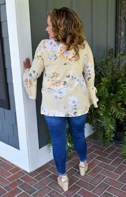 143 Story - TM8412A-PP - 32922 All Great Things Floral Top - Yellow TOPS